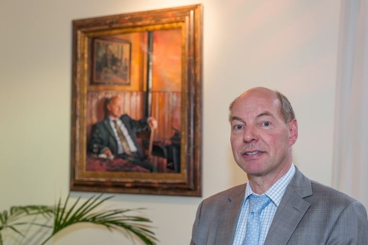 Mr. Wim Anker